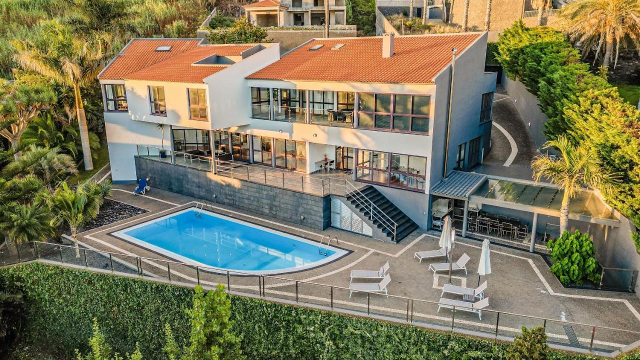 Ample Villa With Pool And Gorgeous Ocean View Funchal  Exterior foto