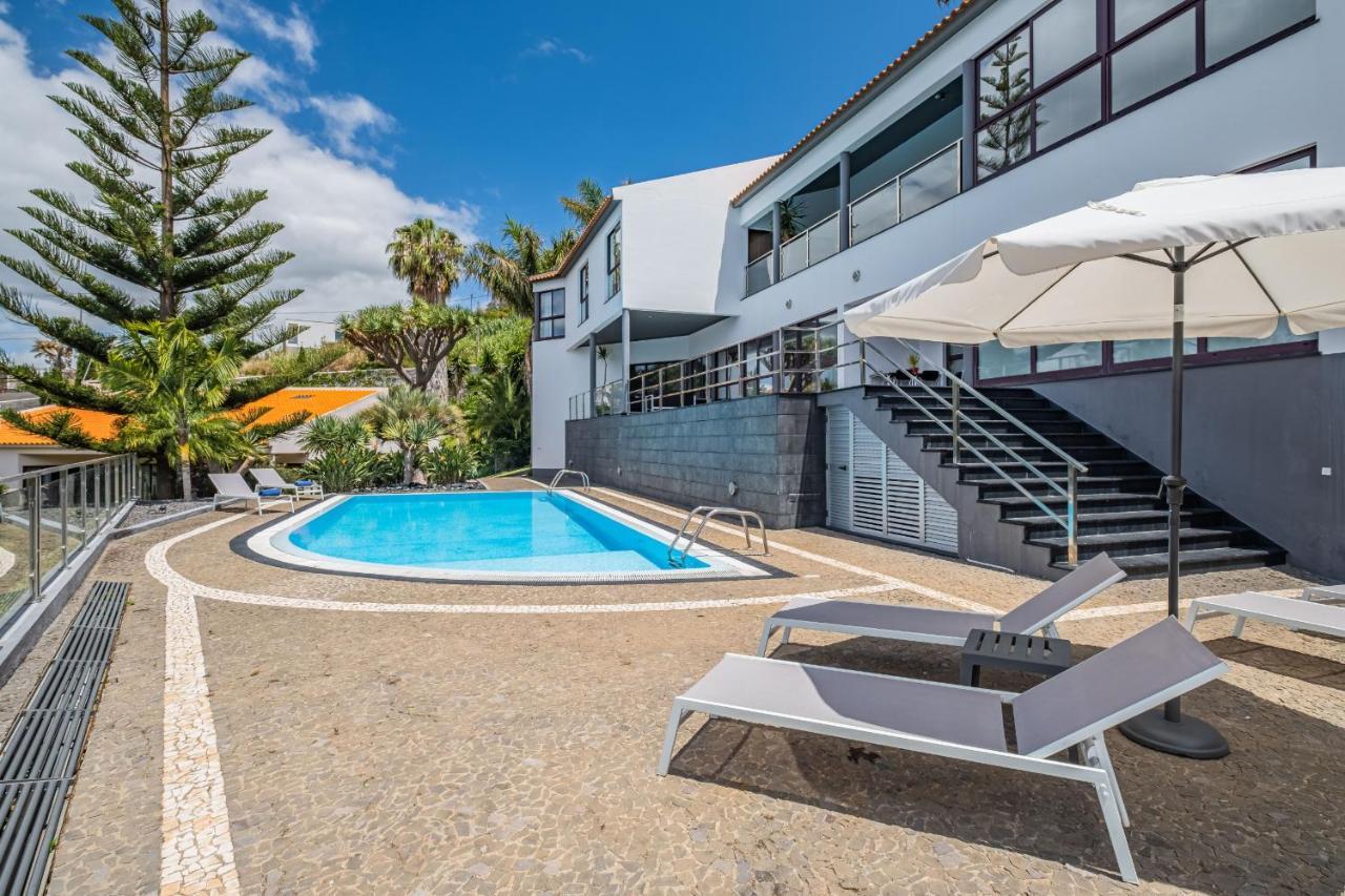 Ample Villa With Pool And Gorgeous Ocean View Funchal  Exterior foto