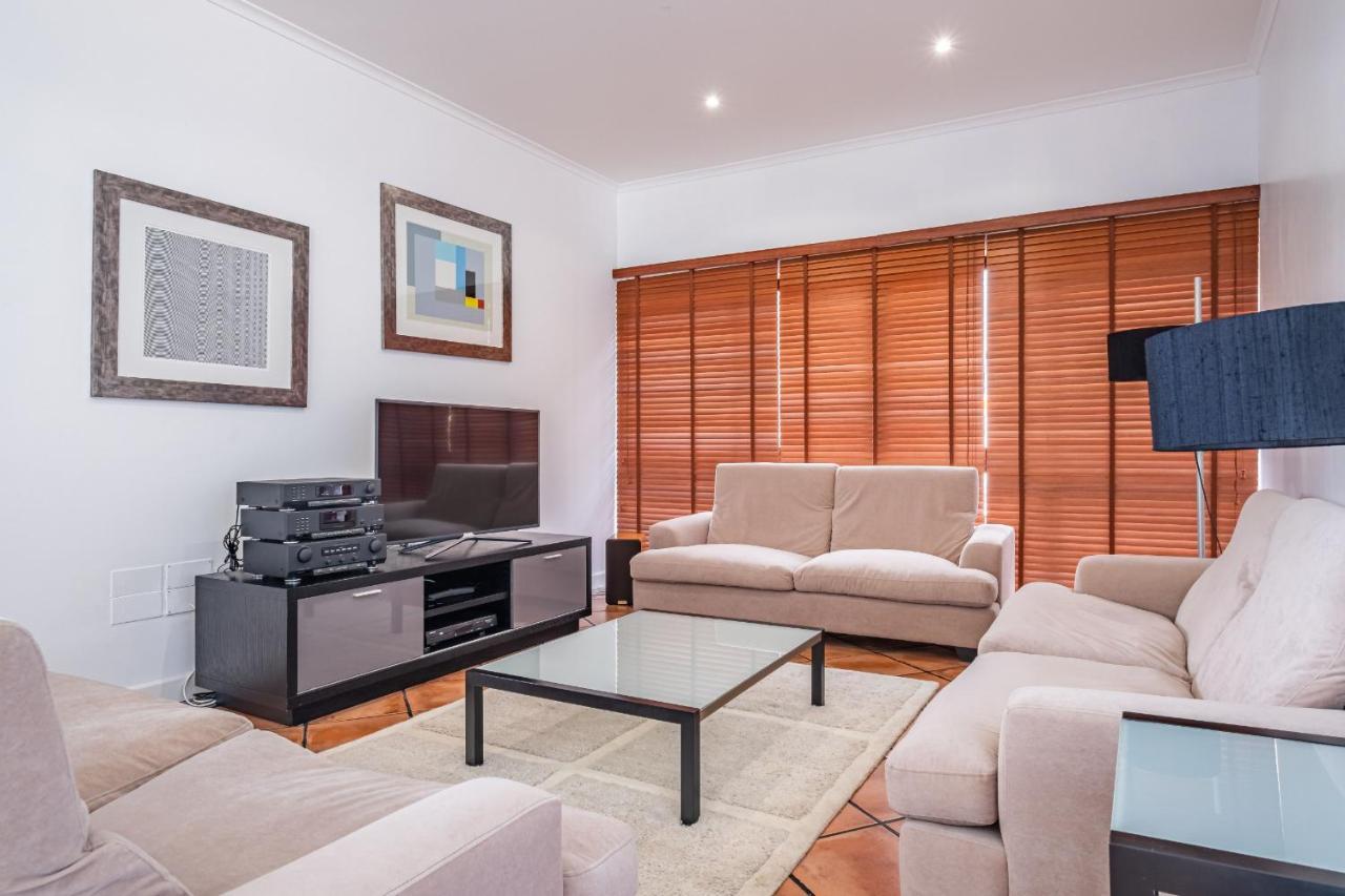 Ample Villa With Pool And Gorgeous Ocean View Funchal  Exterior foto